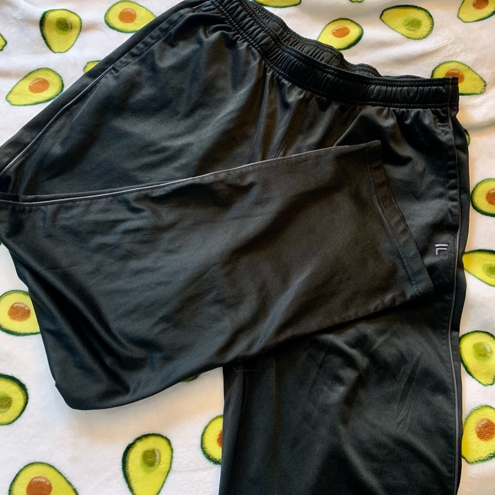 Men’s Fila sweatpants